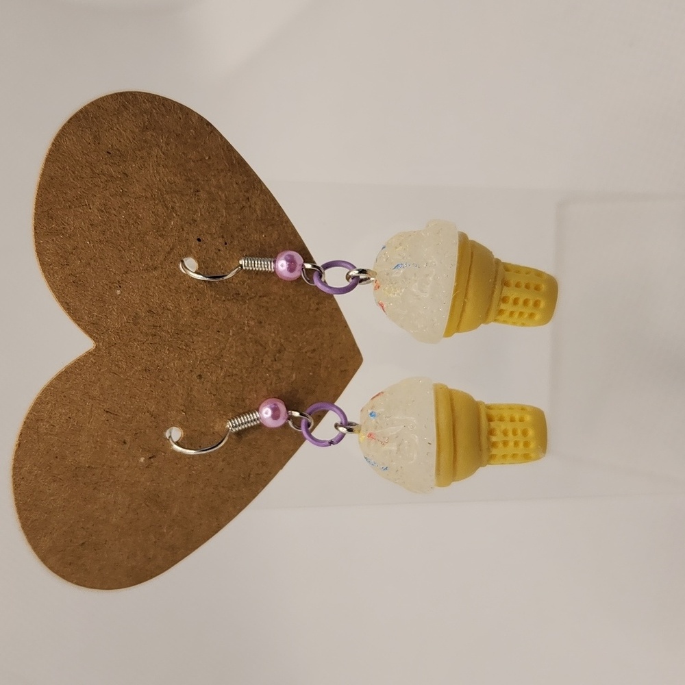 Vanilla ice cream cone Earrings